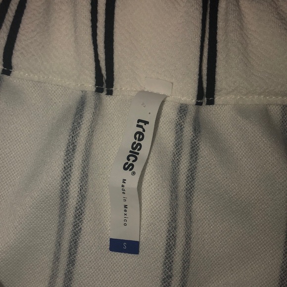 striped off the shoulder top - Picture 2 of 4